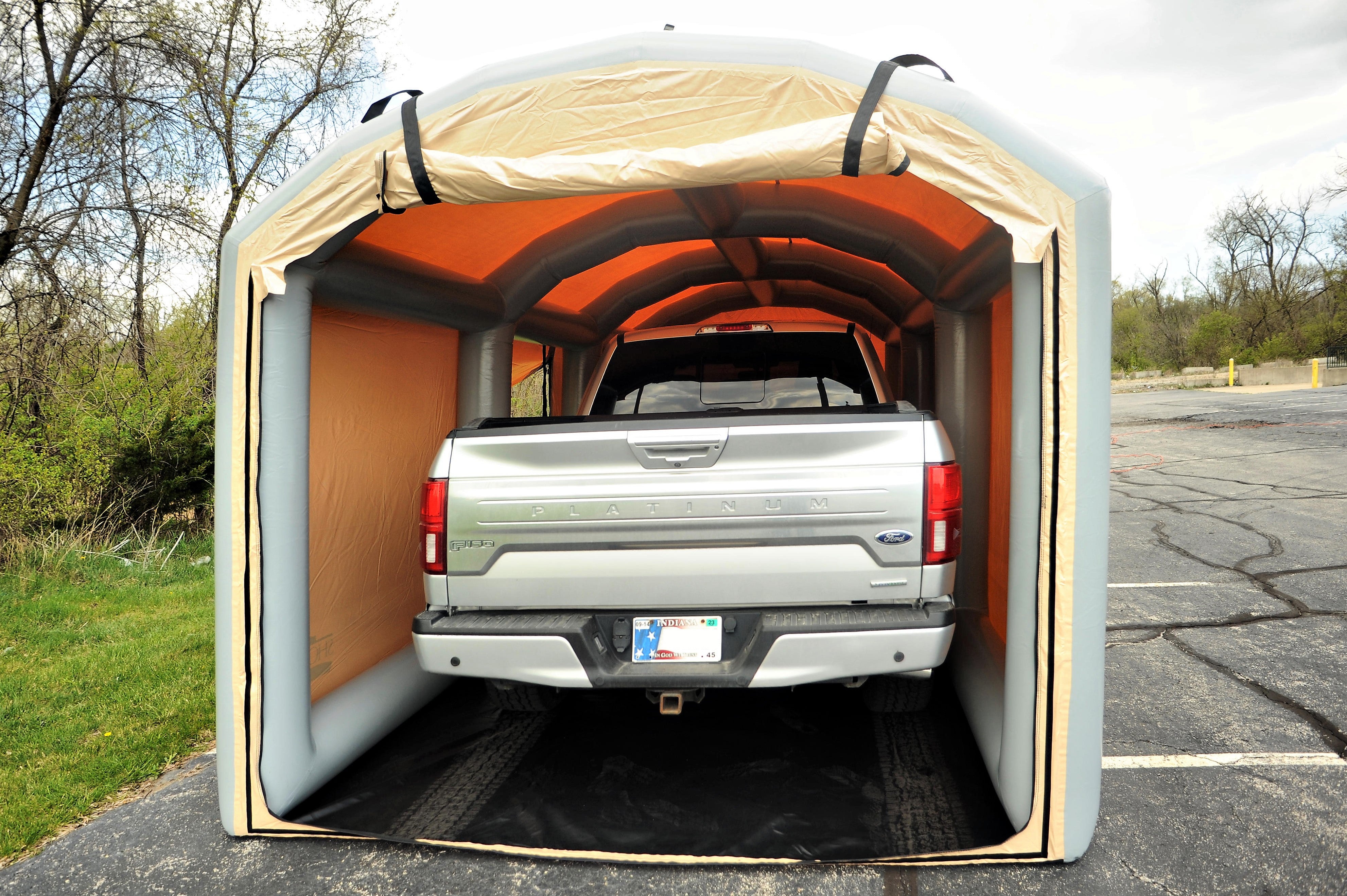 24' Arch Roof 9' High Outdoor Showcase (24x10x7' with 9' Arch) (84" Drive In Height & 96" Drive In Width)