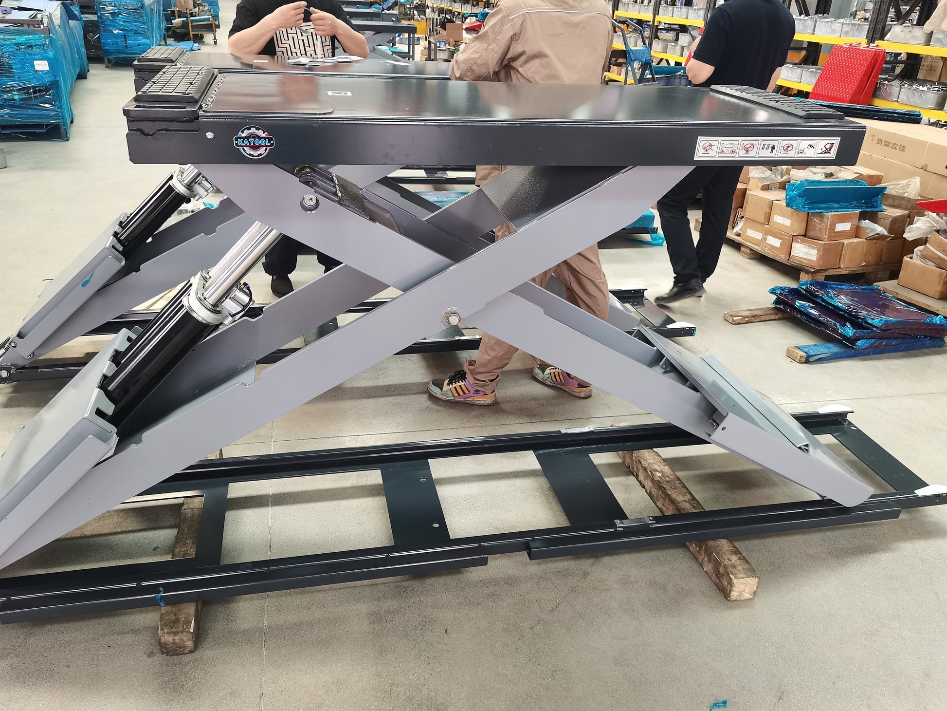 KT-X99 Full Rise Scissor Lift 7,700 lbs Capacity