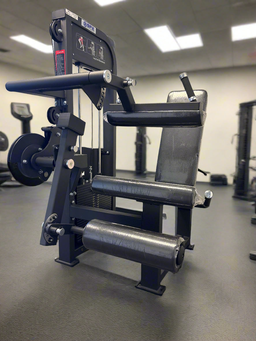Selectorized Seated Leg Extension & Leg Curl Machine w/ 250lb Weight Stack (New)