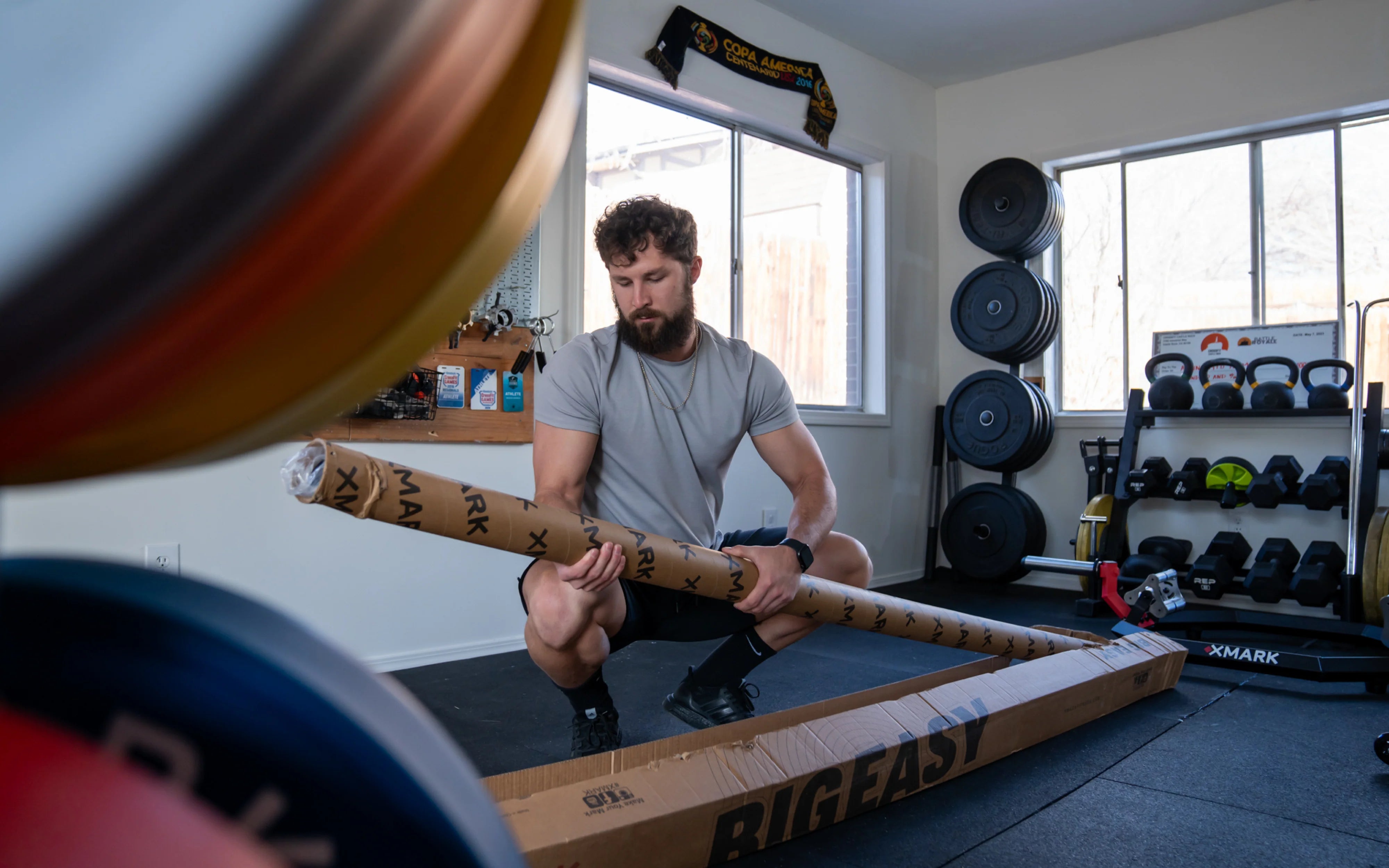 Big Easy® Squat Bar, 210,000 PSI, Weighs 25kg with 32mm Grip