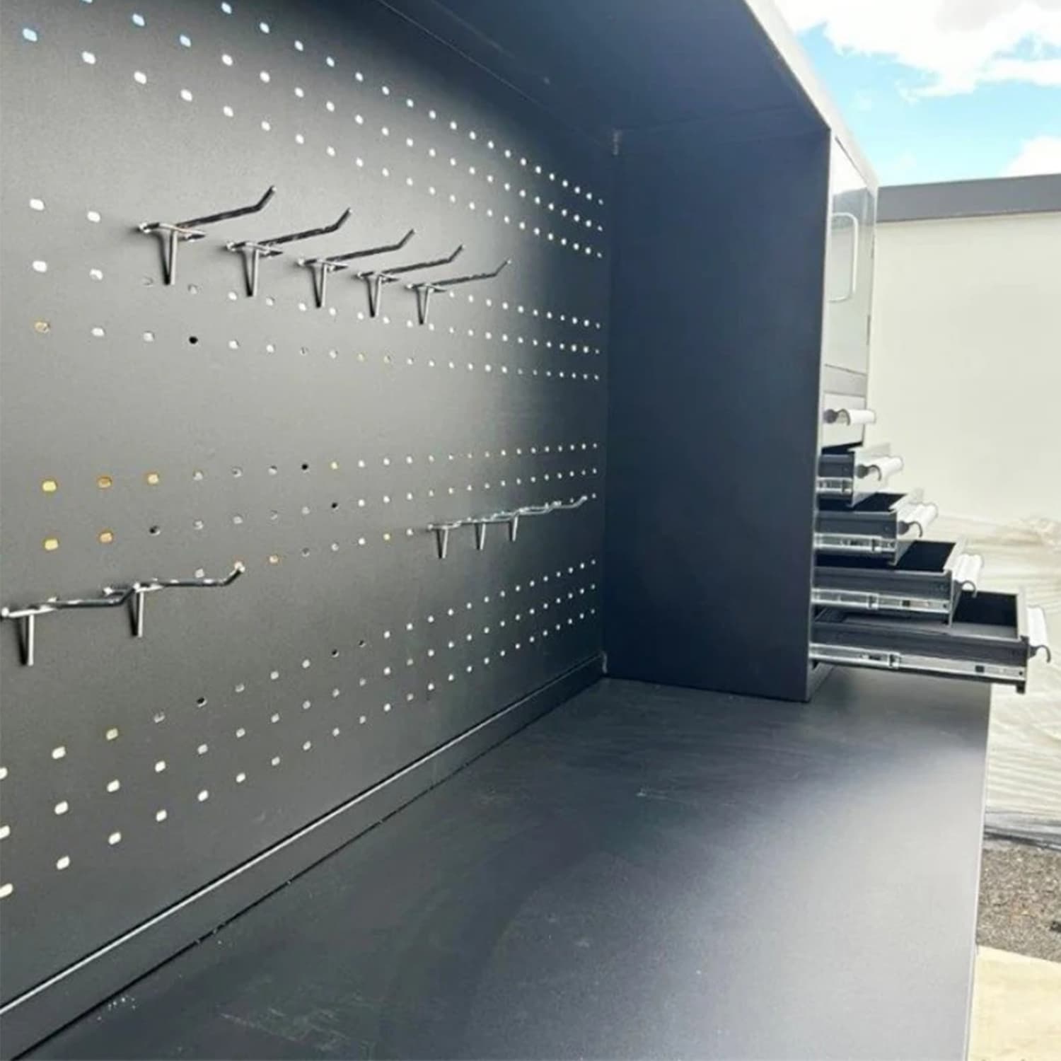 10ft Garage Cabinet (30 Drawers, 2 Cabinets & 1 Pegboard)