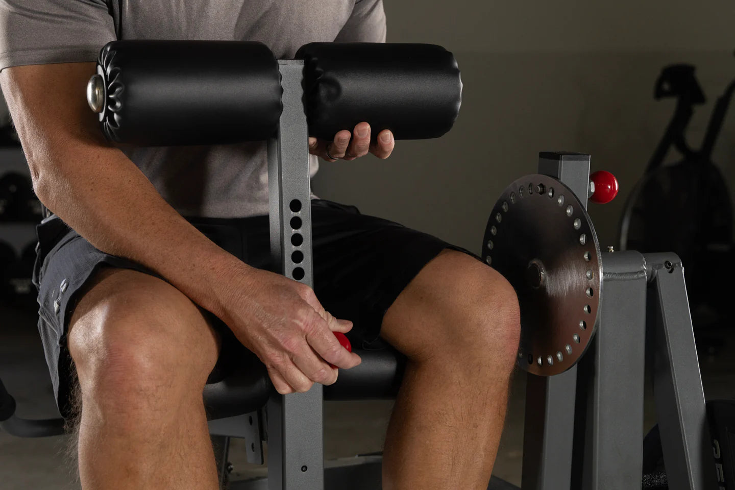 Rotary Leg Extension Curl Machine