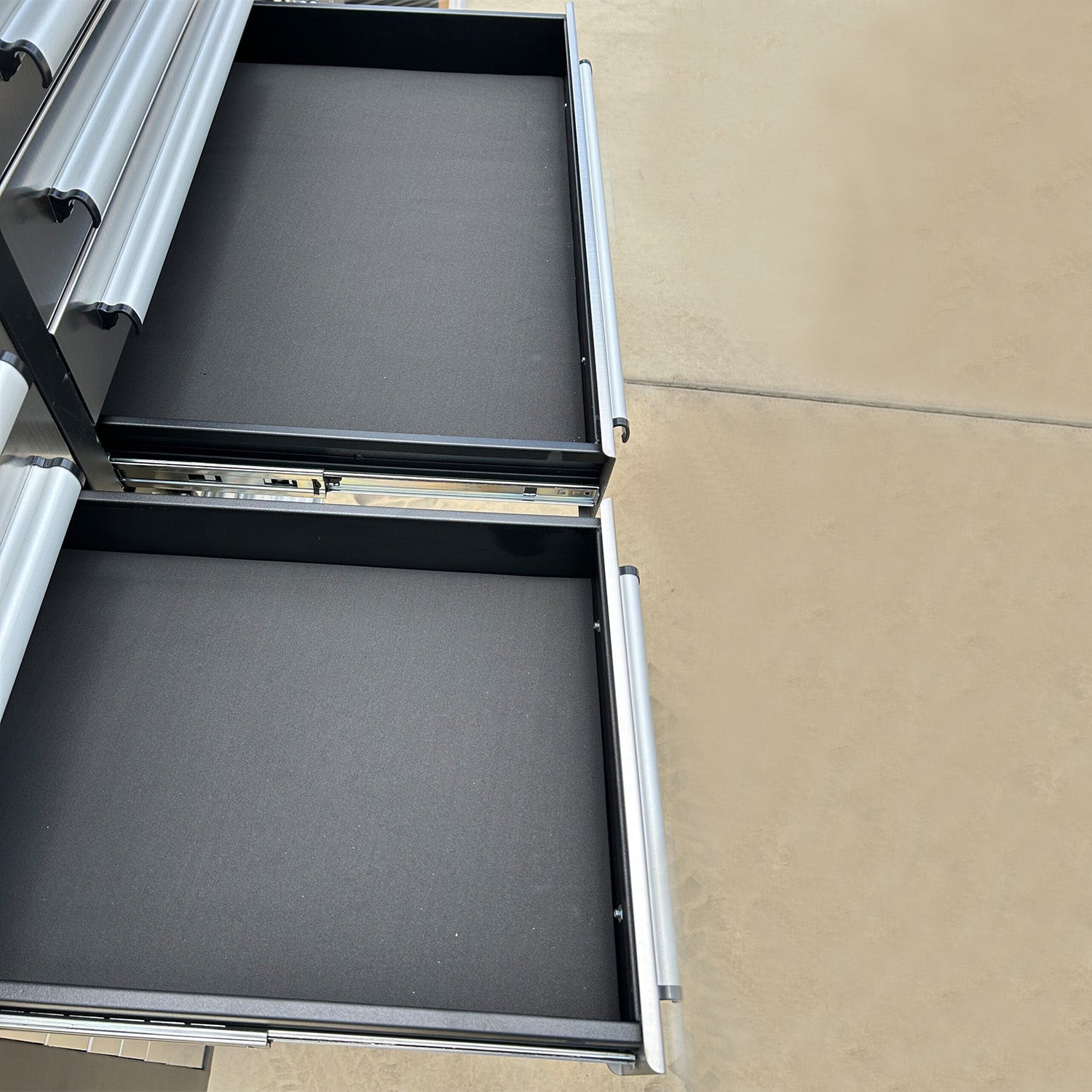 7ft Garage Cabinet (35 Drawers & 1 Cabinet)