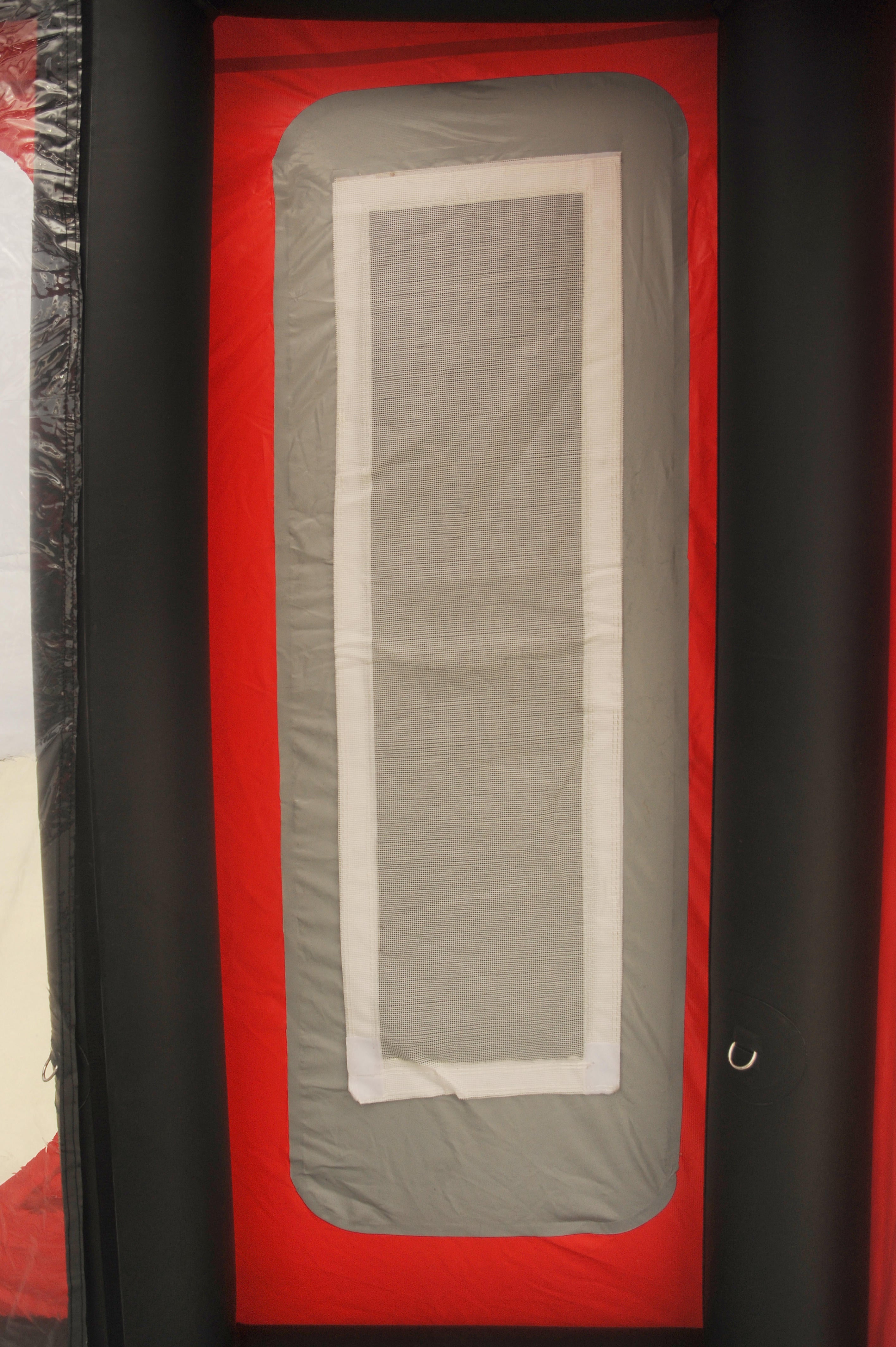 18’x9'3"’x8'.5" Professional Grade Inflatable Paint Station