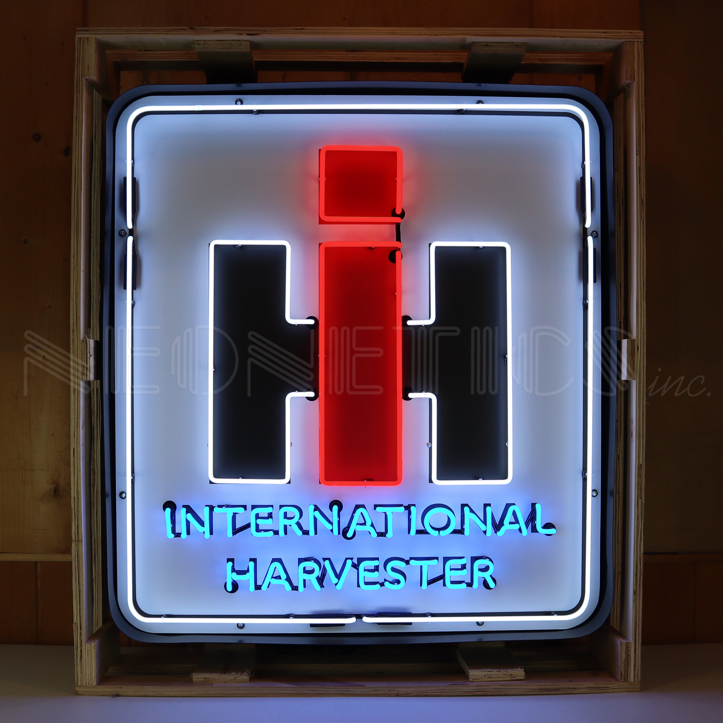 INTERNATIONAL HARVESTER IH NEON SIGN IN STEEL CAN