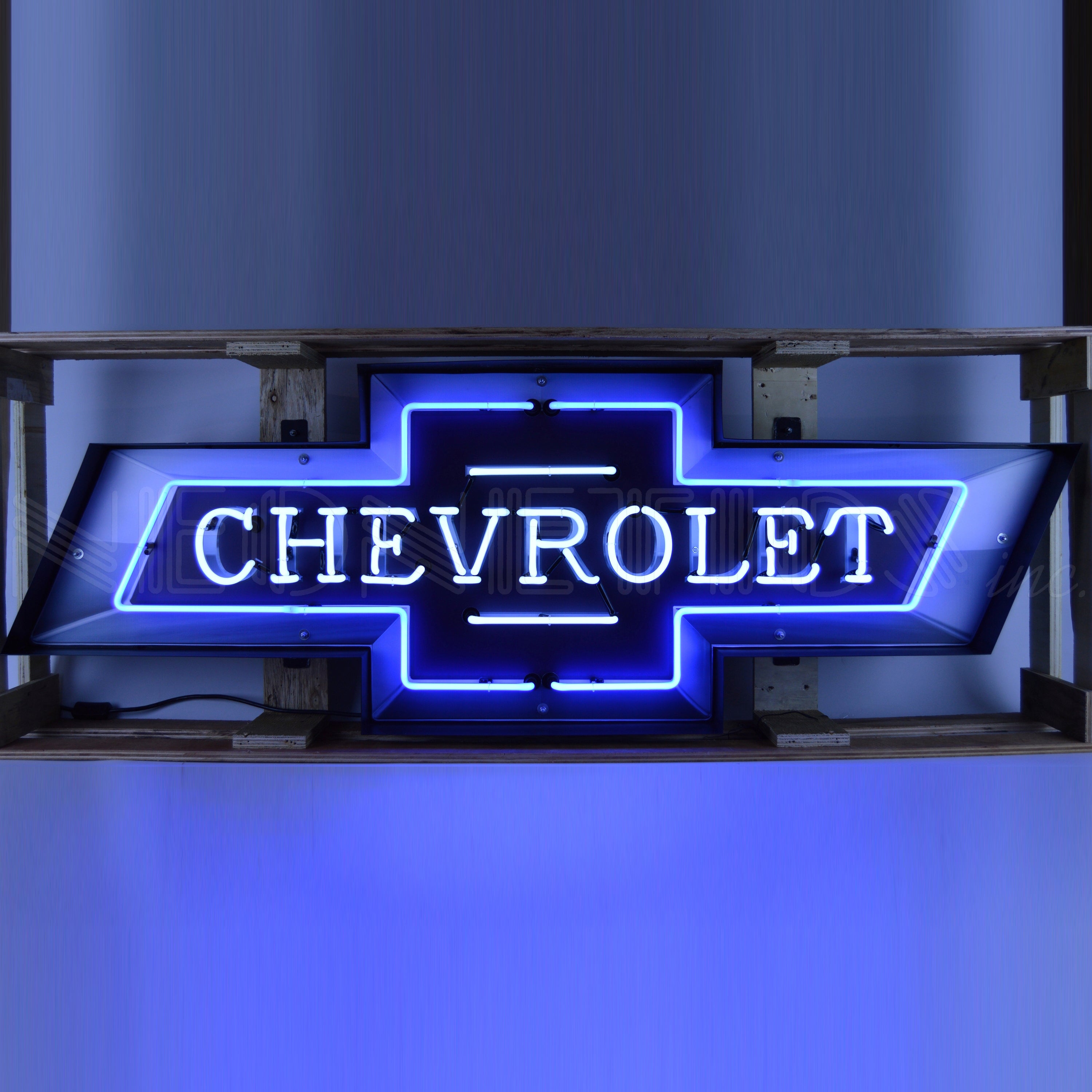 5 FOOT CHEVROLET BOWTIE NEON SIGN IN STEEL CAN