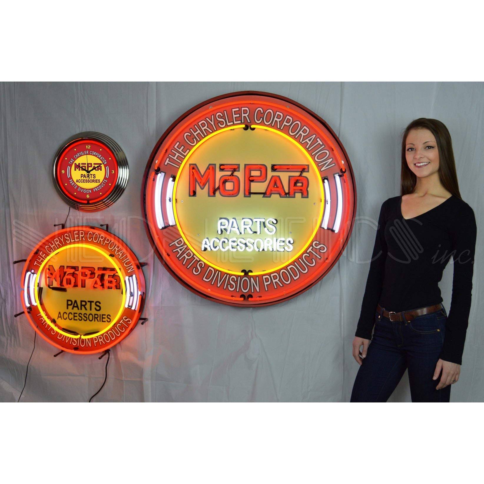 MOPAR 36 INCH NEON SIGN IN METAL CAN