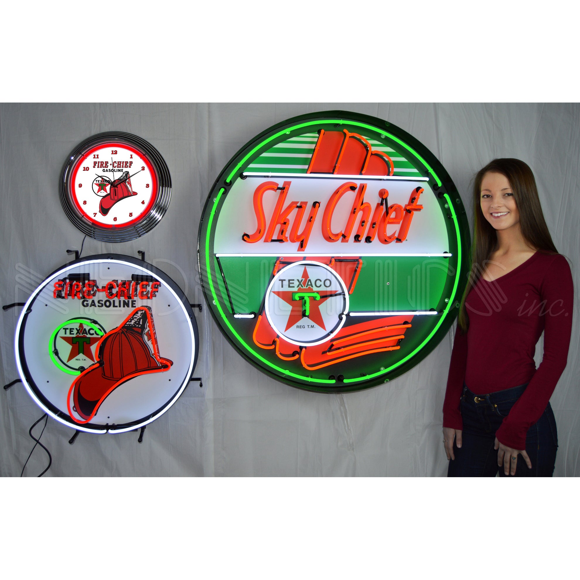 TEXACO SKY CHIEF 36 INCH NEON SIGN IN METAL CAN