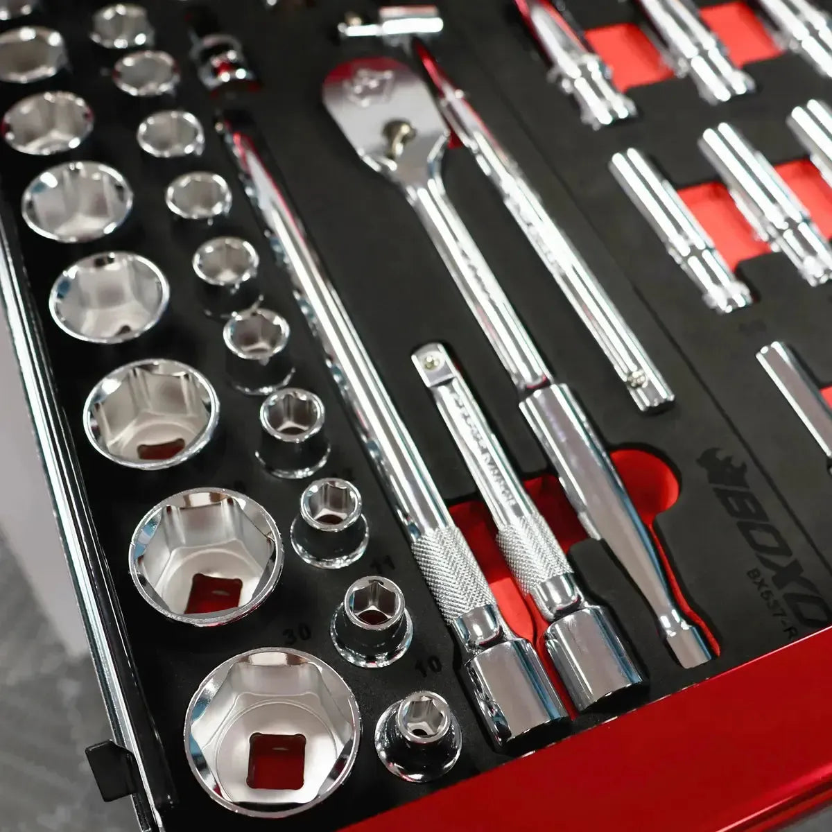 29-Piece 1/2" Drive 6-Point Metric Socket Set | 1/3 Drawer EVA Foam